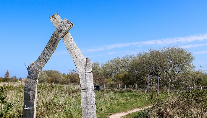 Llwybr cefn gwlad yn y Rhyl